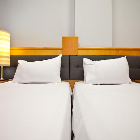 Hotel Aspel Краков Экстерьер фото