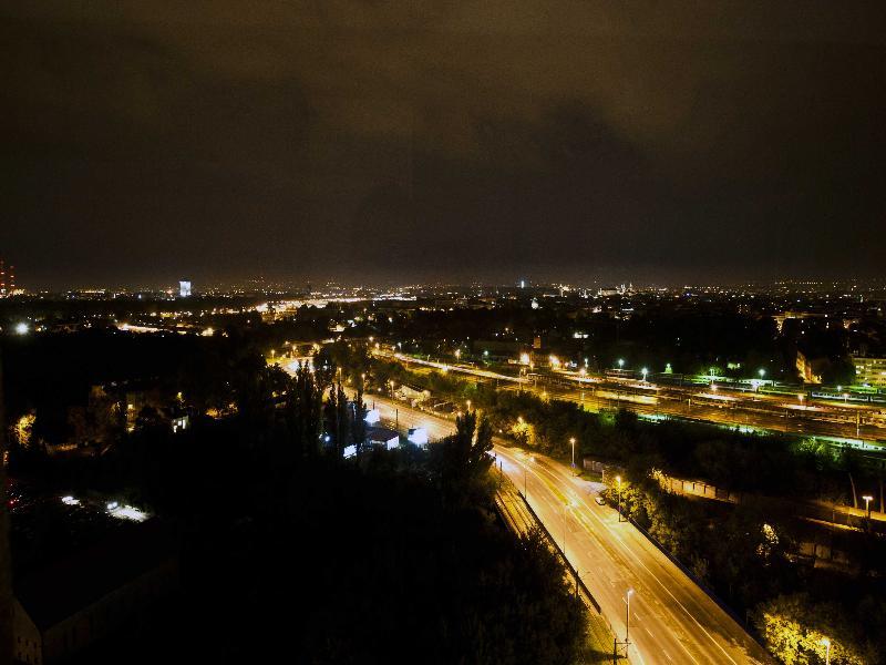 Hotel Aspel Краков Экстерьер фото