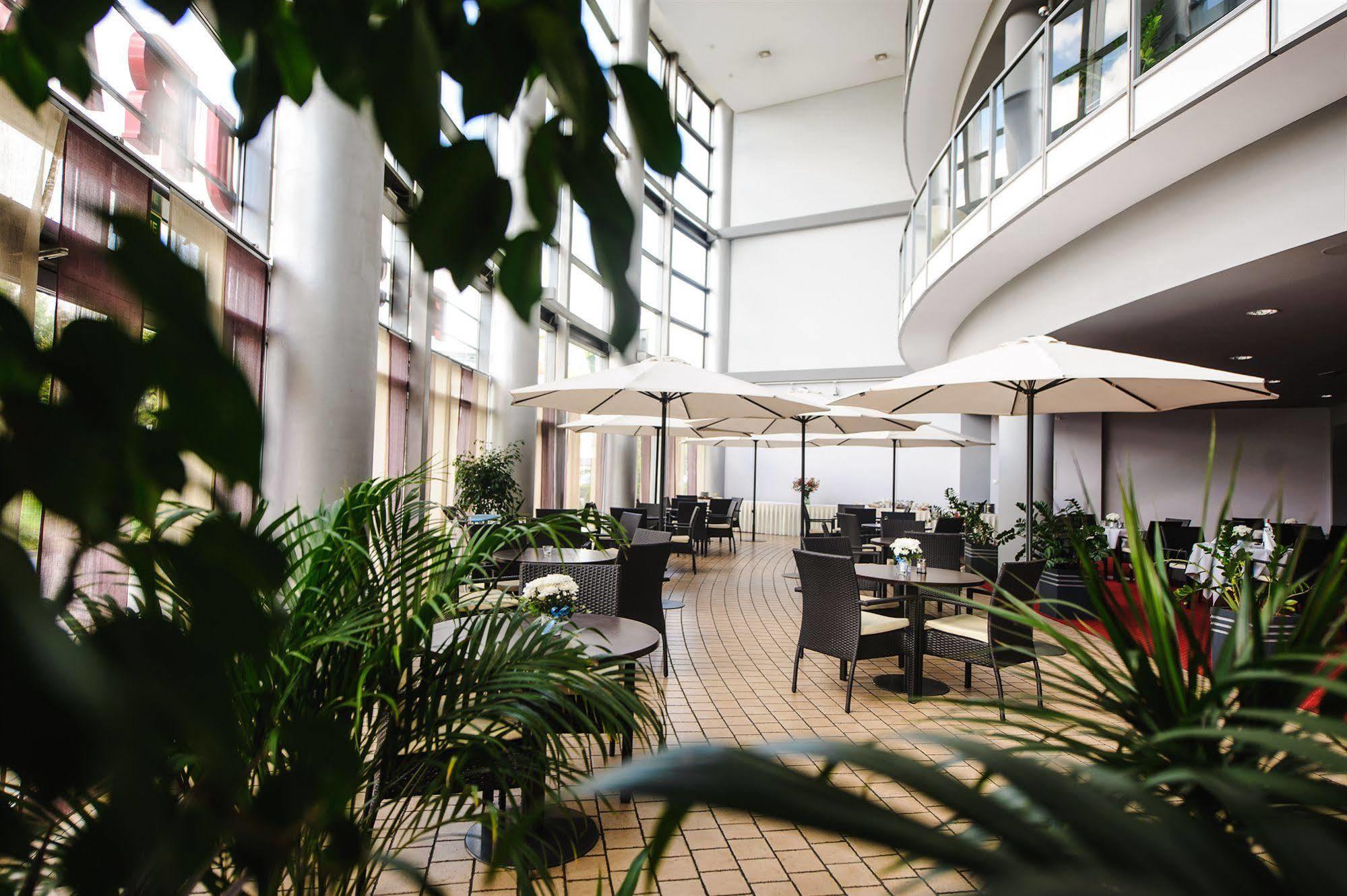 Hotel Aspel Краков Экстерьер фото