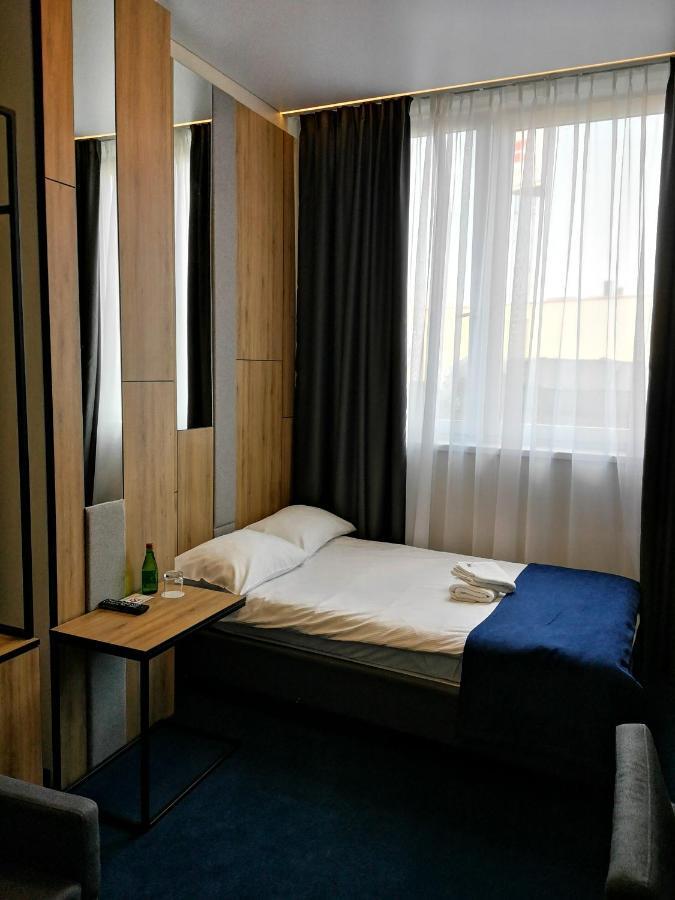 Hotel Aspel Краков Экстерьер фото