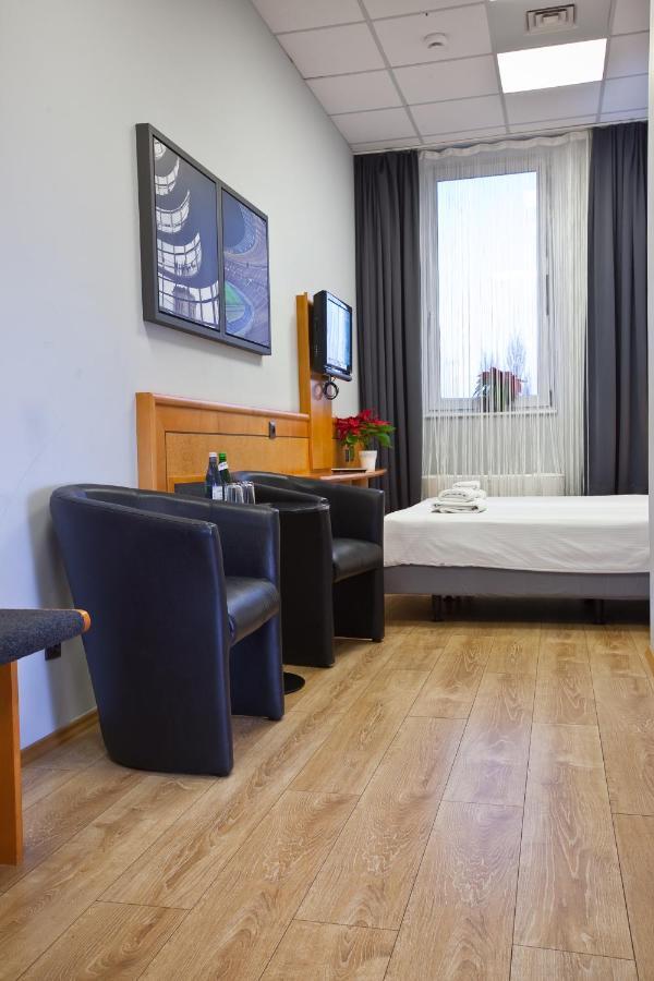 Hotel Aspel Краков Экстерьер фото