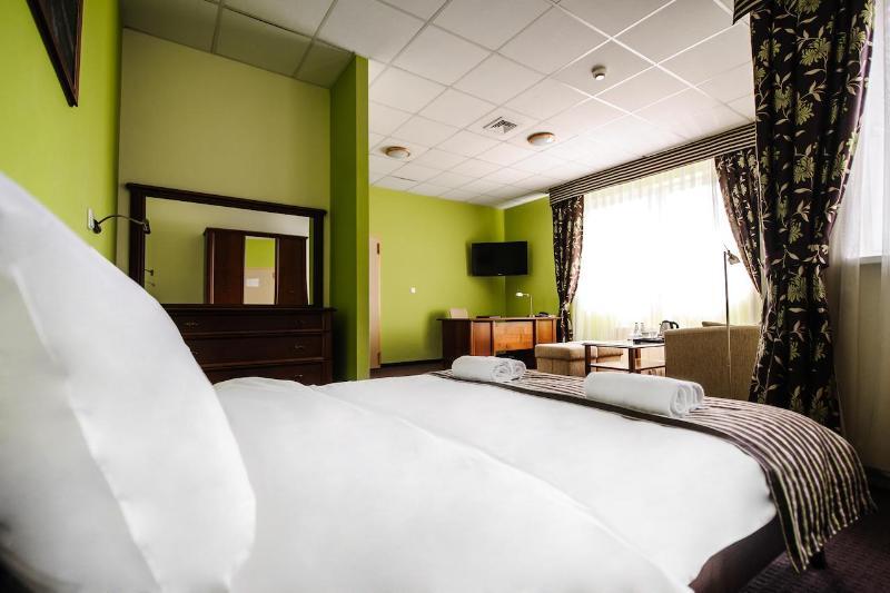 Hotel Aspel Краков Экстерьер фото